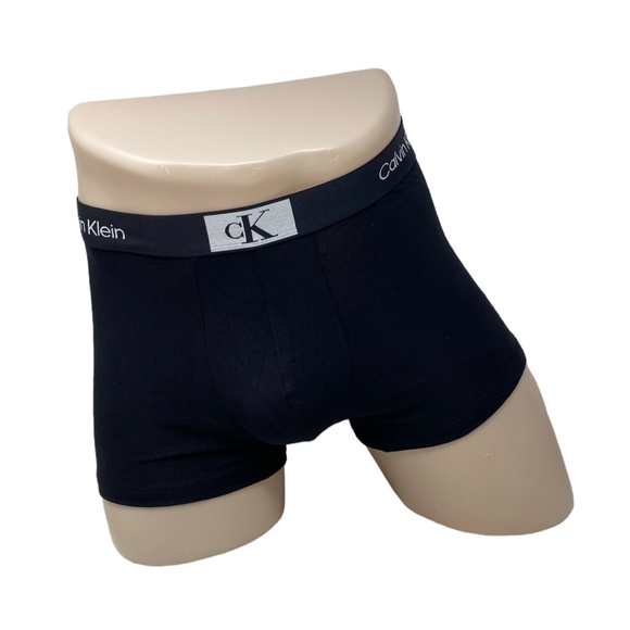 Calvin Klein 3 Pack Trunk Underwear Cotton Stretch Black Men's Size NB3528001 - Picture 5 of 9